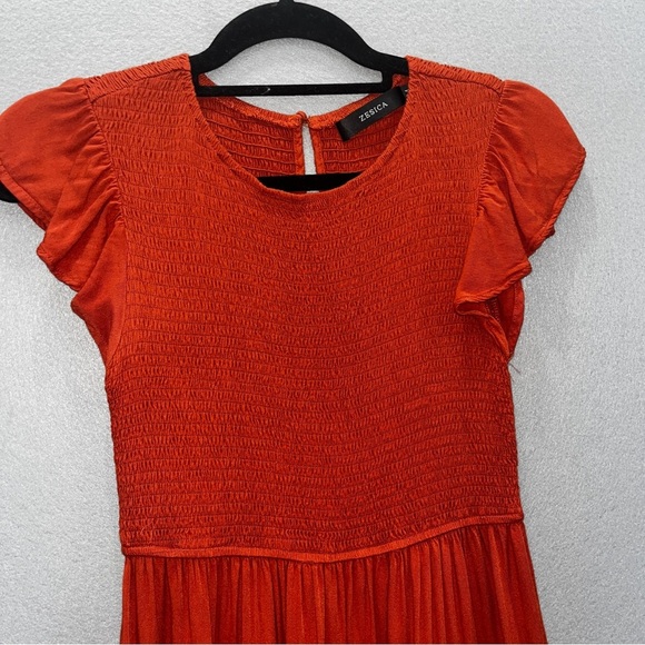 ZESICA 2025 Summer Casual Flutter Sleeve Smocked Elastic Waist Tiered Midi Dress - Picture 5 of 7